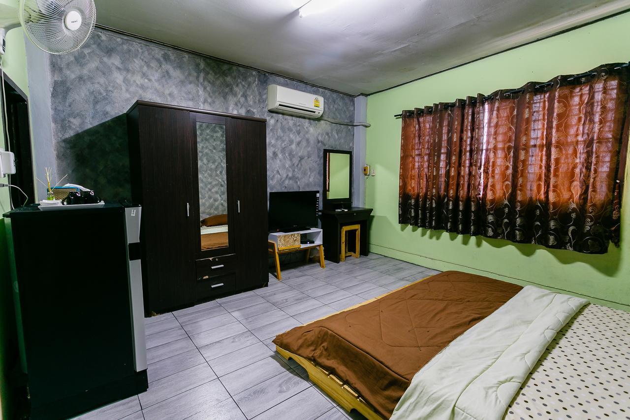 Malai Place Lampang Exterior photo